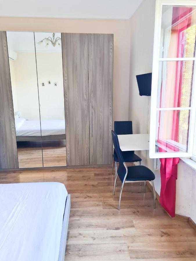 Villa Zara Siena Bagian luar foto