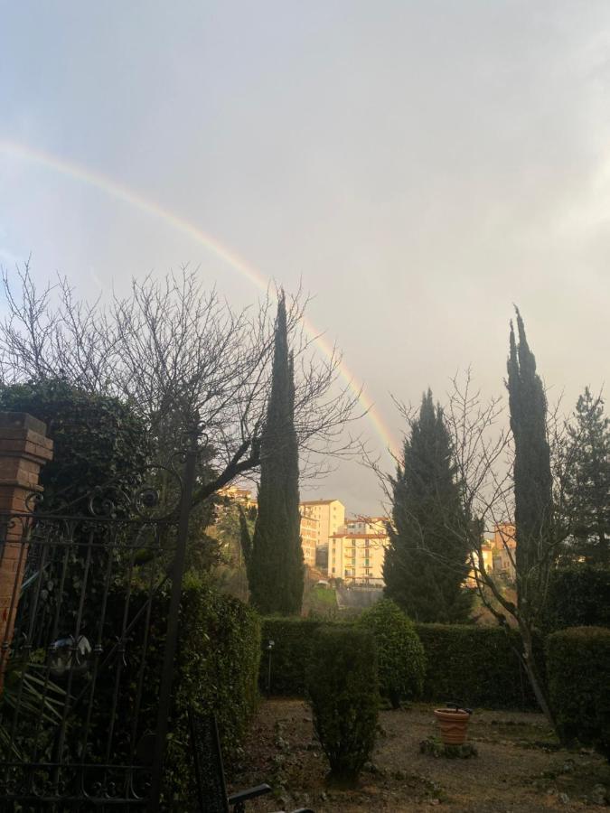 Villa Zara Siena Bagian luar foto
